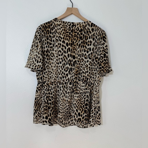 Worthington Leopard Print Flutter Sleeve Peplum Blouse (0X) - Picture 9 of 14